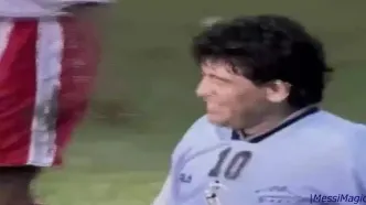 ویدئو نوستالوژی: وقتی دیگو مبهوت حرکت عقربی هیگوییتا