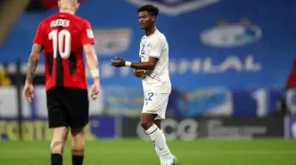 ستاره استقلال در چند سانتی‌متری پرسپولیس!