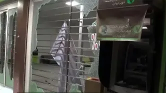 فیلم آتش و ویرانی و وحشت مردم رهگذر در ناآرامی های شهر اهواز