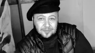 «مازیار لرستانی» در اکران آخرین فیلمش در کنار «علی انصاریان و نعیمه نظام‌دوست»