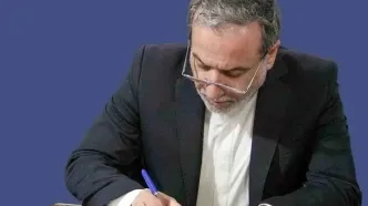 پاسخ کوبنده عراقچی به سنتکام درباره حضور نیروهای بیگانه در خلیج فارس