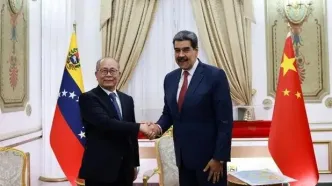 چین خواستار آزادی فوری مادورو شد