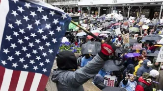 خبرگزاری مهر، این ویدیو را از اعتراضات آمریکا منتشر کرد