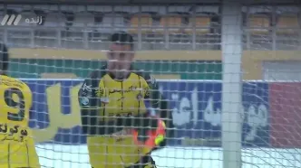 ویدیو| صحنه پنالتی و گل اول سپاهان به پرسپولیس توسط ریکاردو آلوز