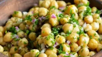 نخودآب غذایی که در زمستان معجزه می‌کند