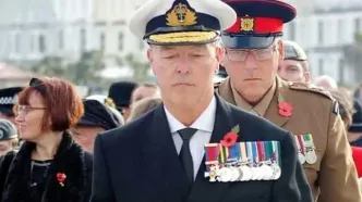 «دریاسالار قلابی» سال‌ها با یونیفورم نظامی در مراسمات بود!