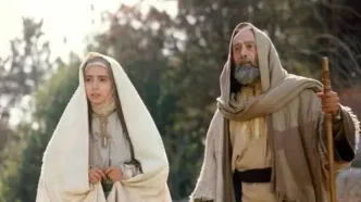 سفر در زمان؛ «شبنم قلی خانی» در کودکی و در آغوش پدرش؛ اواخر دهه 50