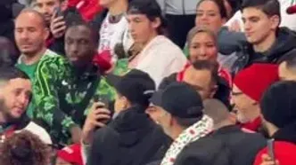 ویدئو: سلفی تماشاگران الجزایری با توپ در جریان بازی