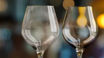 معجزه در آشپزخانه؛ چگونه ظروف کدر را به الماس تبدیل کنیم؟!