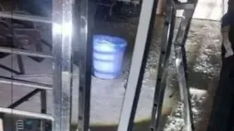 تخریب بانک به اسم اعتراض!