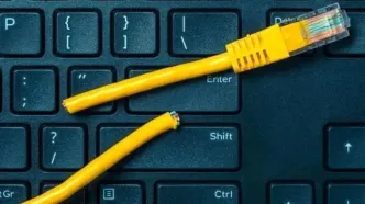 خسارت روزانه ۵ هزار میلیارد تومانی قطعی اینترنت به ‌اقتصاد کشور