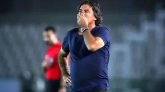 ناراحتی ساپینتو از اقدام عجیب تاجرنیا در بین 2 نیمه مسابقه استقلال