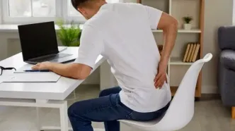 عوارض زیاد نشستن پشت میز