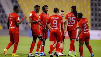 حریفان قطری تراکتور همزمان بُردند