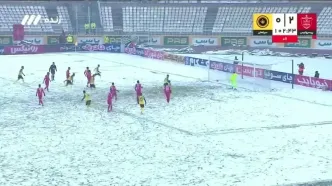 تک گل سپاهان به پرسپولیس توسط ریکاردو آلوز در دقیقه ۱۳+۹۰