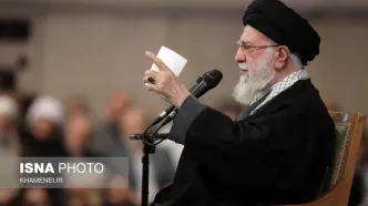 شعرخوانی حماسی محمد رسولی در دیدار خانواده شهدای اقتدار با رهبر انقلاب