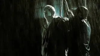 تصویر مهدی پاکدل در کنار طناب دار