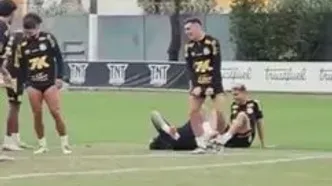 ویدئو: اشتباه خنده‌دار نیمار در تمرین سانتوس