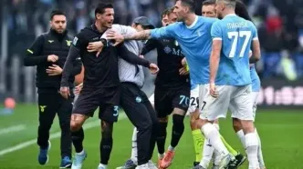 درگیری فیزیکی بازیکنان لاتزیو و ناپولی در دقایق پایانی بازی