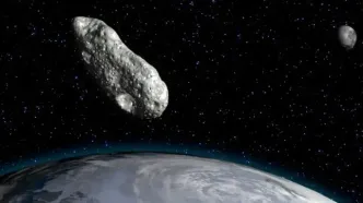 عکس روز ناسا از یک قمر محکوم به فنا!