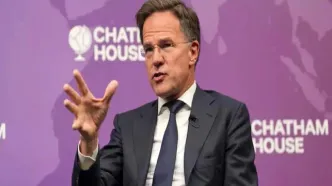 دبیرکل ناتو: در امور داخلی ایران مداخله نمی‌کنیم