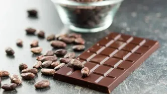 راز جوانی در دستان شکلات تلخ؛ آیا کاکائو عمر ما را طولانی می‌کند؟