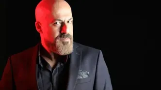 اولین عکس از امیر آقایی در کارواش