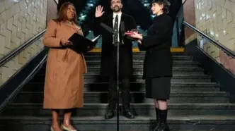 ممدانی با دستی بر قرآن، به عنوان شهردار جدید نیویورک سوگند خورد