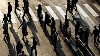 راهکار روزنامه اصلاح‌طلب برای کنترل اوضاع/ پذیرش مردم و همراهی آنها و جلب اعتماد عمومی، شرط لازم هر نوع ابتکار عمل است/ مردم، یعنی ۸۸ میلیون ایرانی؛ فارغ از هر تمایزی/ مانند دفعات پیش بعد از پایان اعتراضات، وعده شنیدن صدای معترضان فراموش نشود