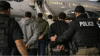 انتقال ۴۰ مهاجر ایرانی از آمریکا به ایران