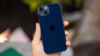 قیمت گوشی سامسونگ، شیائومی و آیفون امروز دوشنبه 15 دی 1404/ آیفون 13 چند؟