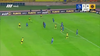 ویدیو| گل اول سپاهان به استقلال (گل به خودی آشورماتوف)