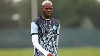 ستاره پرحاشیه هم راهی دبی شد/ بازیکن پرهزینه‌ای که کاملا بی‌اثر است