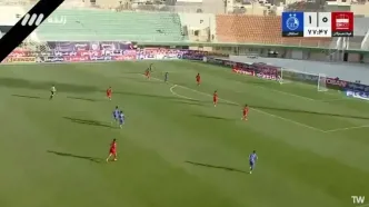 گل دوم استقلال به فولاد هرمزگان در دقیقه 78 توسط قلی زاده / استقلال 2-0 فولاد هرمزگان