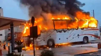 قطع خطوط ارتباطی، باعث سوختن یک اتوبوس مسافربری شد