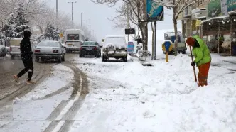 تصاویر؛ بارش برف در شهرکرد