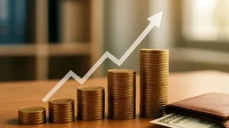 خطرات افزایش حقوق «دوبار در سال» | فیضی: دولت تورم ایجاد می‌کند، بعد به بخش خصوصی دستور افزایش حقوق می‌دهد