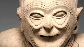 مجسمه‌ پیرمرد ۲ هزارساله توماکو–تولیتا؛ نماد اقتدار یک تمدن ناپدید شده