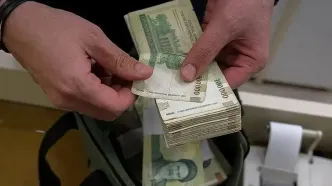 ترمیم حقوق کارمندان در دستور کار قرار گرفت
