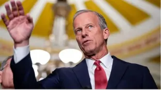 سناتور آمریکایی: ایران احتمالا به متحدان منطقه‌مان حمله کند