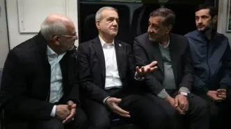 مسعود پزشکیان با مترو به راهپیمایی رفت