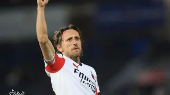 ویدیو| مودریچ در نقش قالی کرمان