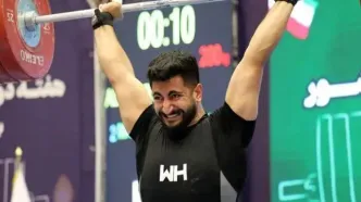 علی عالی پور قهرمان لیگ برتر وزنه برداری ایران شد