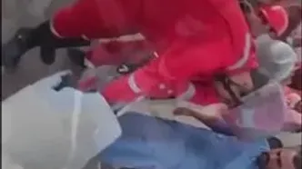 نجات کودک گیر کرده در لوله آب