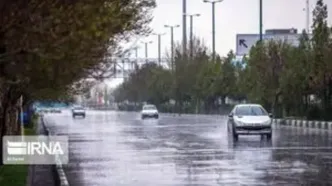 برف و باران در جاده‌های ۱۰ استان