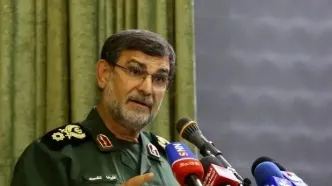 پیام دریادار تنگسیری پس از شایعات اخیر/ دشمنان می‌کوشند امید و اعتماد را کمرنگ سازند