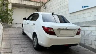 قیمت محصولات ایران‌خودرو امروز چهارشنبه 6 اسفند ۱۴۰۴؛ تفاوت قیمت دنا پلاس دنده‌ای و اتومات