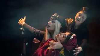 تصاویر؛ نمایش «تل‌خاب»؛ تولدی که از تن نمی‌آید