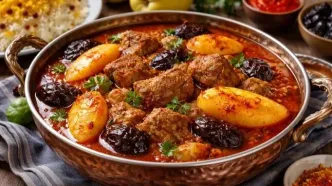 طرز تهیه خورش به آلو مجلسی با طعم خاص و چاشنی ویژه
