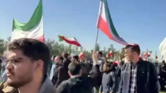 تجمع دانشجویان در دانشگاه فردوسی مشهد